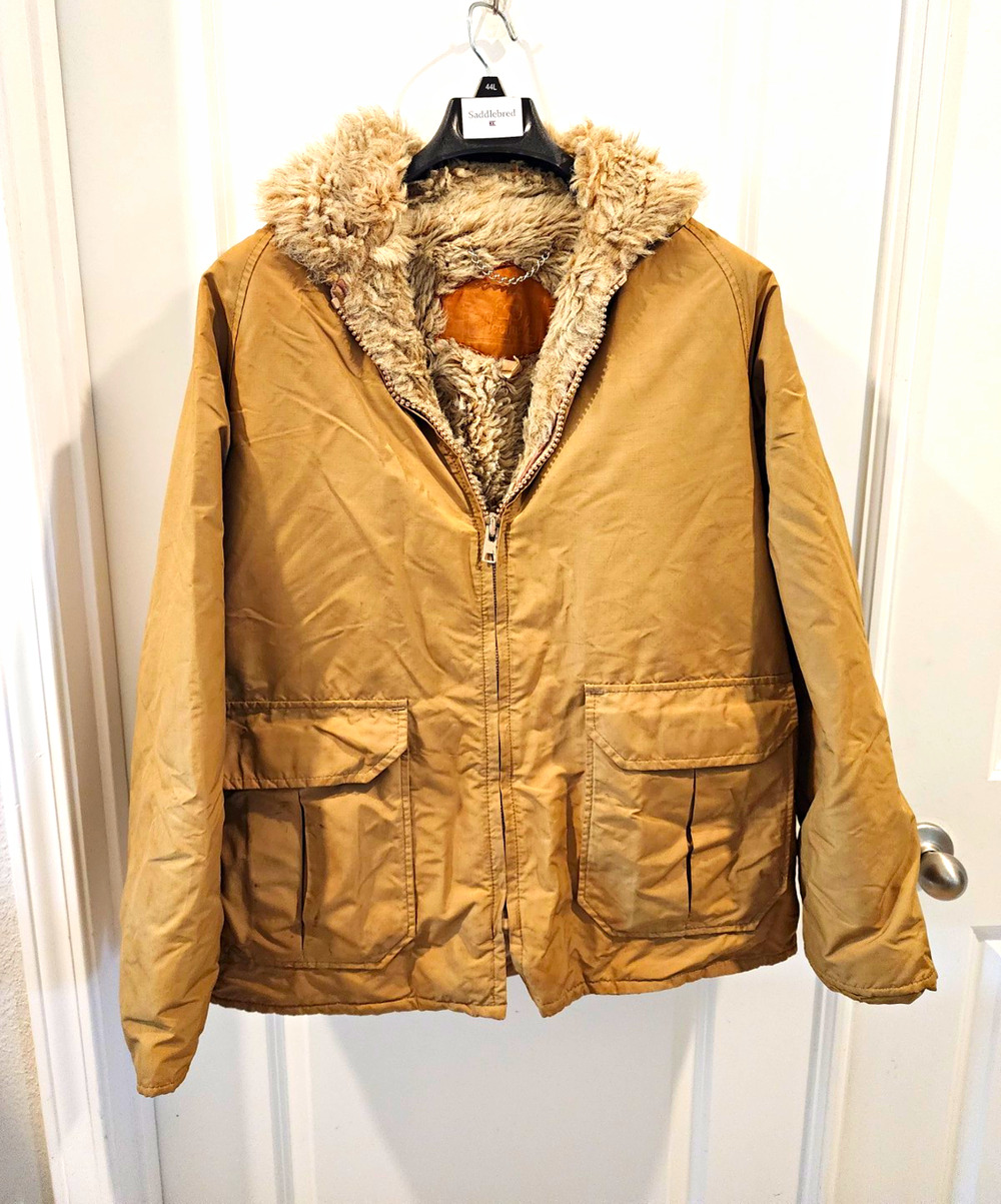 Vintage 1960s 1970s Mens Woolrich Sherpa Fleece Lined Hooded Parka Jacket Tan